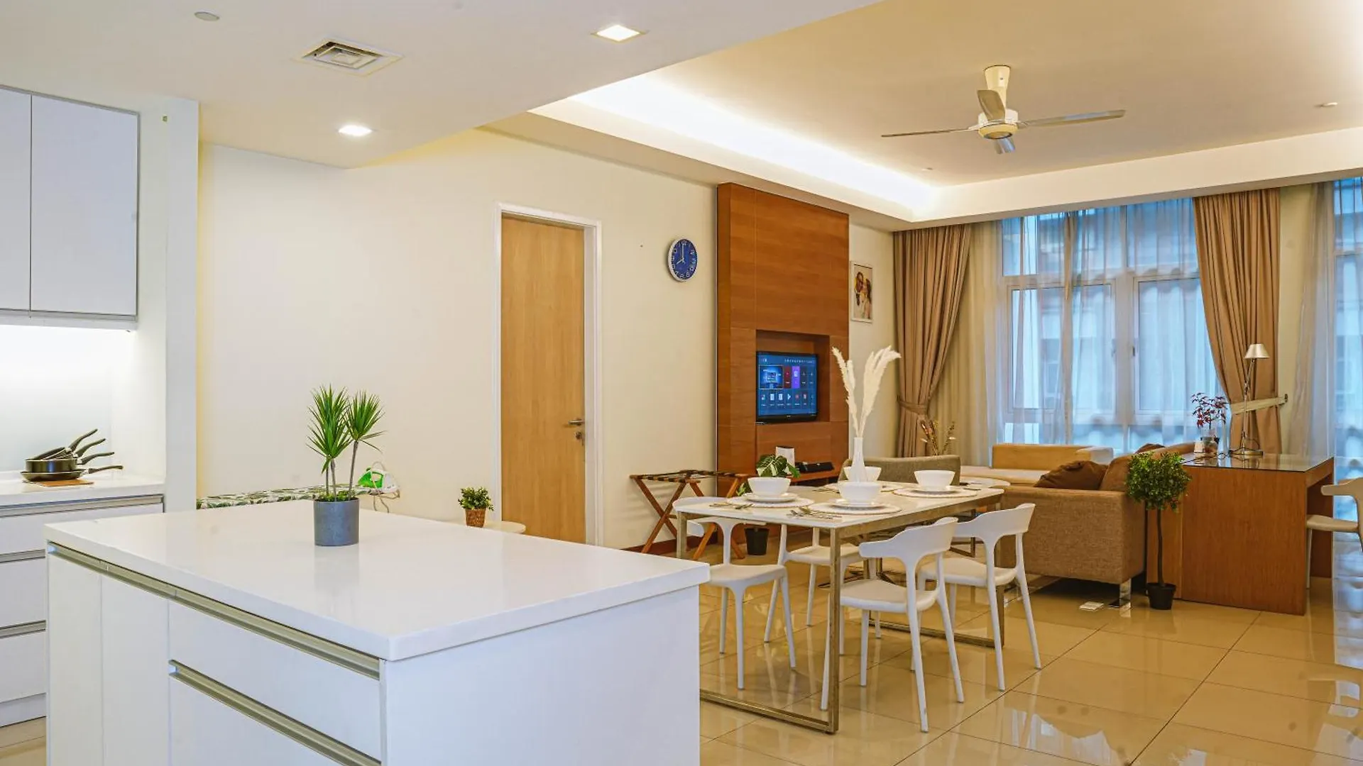400M To Klcc Bukit Bintang Pavillion Klcc Lrt Walking Distance Lot 163 Zenglo Apartman Kuala Lumpur