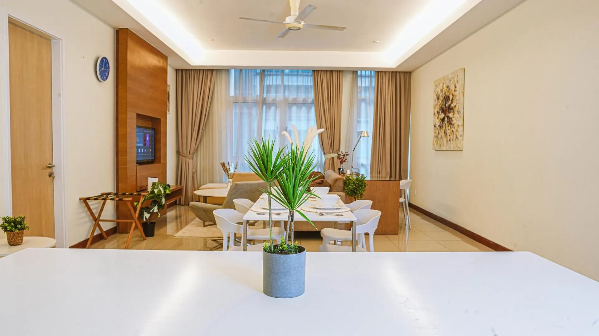400M To Klcc Bukit Bintang Pavillion Klcc Lrt Walking Distance Lot 163 Zenglo Apartman Kuala Lumpur 0*,  Malajzia